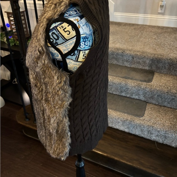 Faux Fur Sweater Vest L - Picture 2 of 6